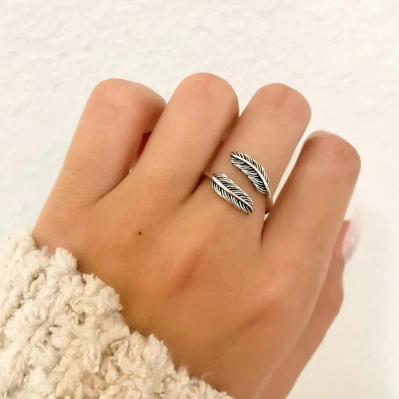 925 Sterling Silver Dainty Feather Wrap Ring